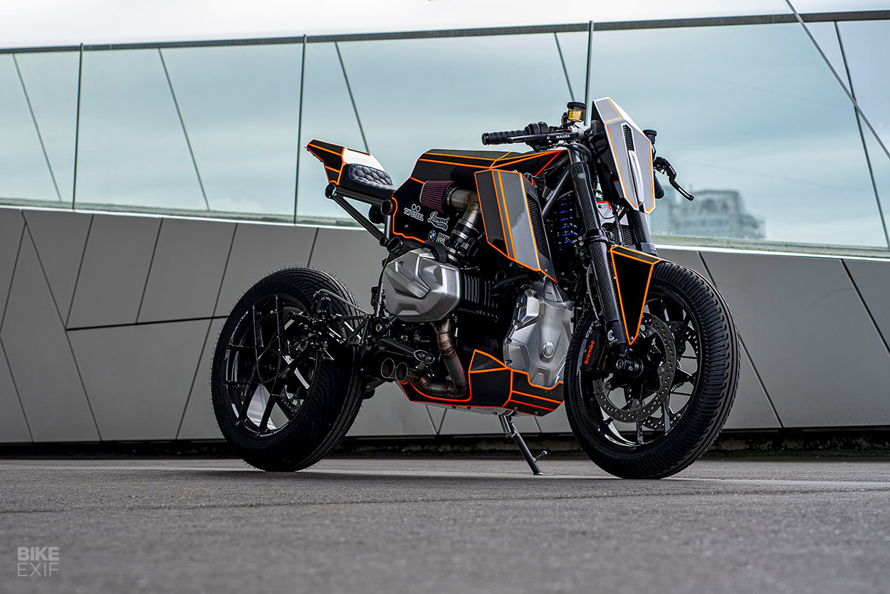 Bagai Robot Bertenaga Super, BMW R1250GS by Ironwood